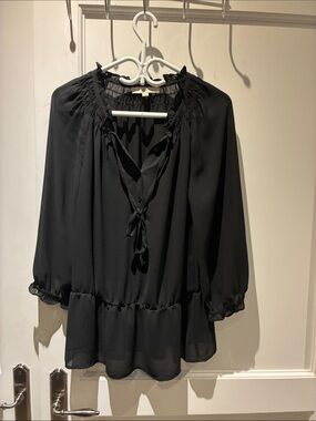 LOFT Womens Medium Black Sheer Tie Front Smoked Neck Peplum Blouse Top 👵MT